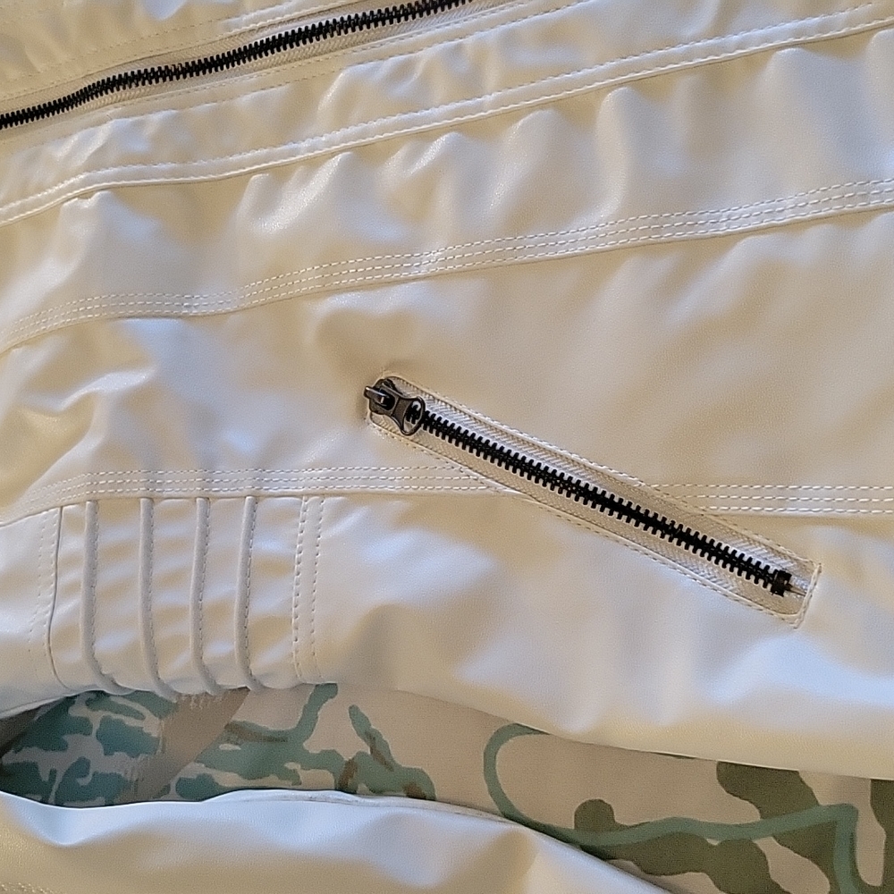 Jacket - Picture 4 of 7